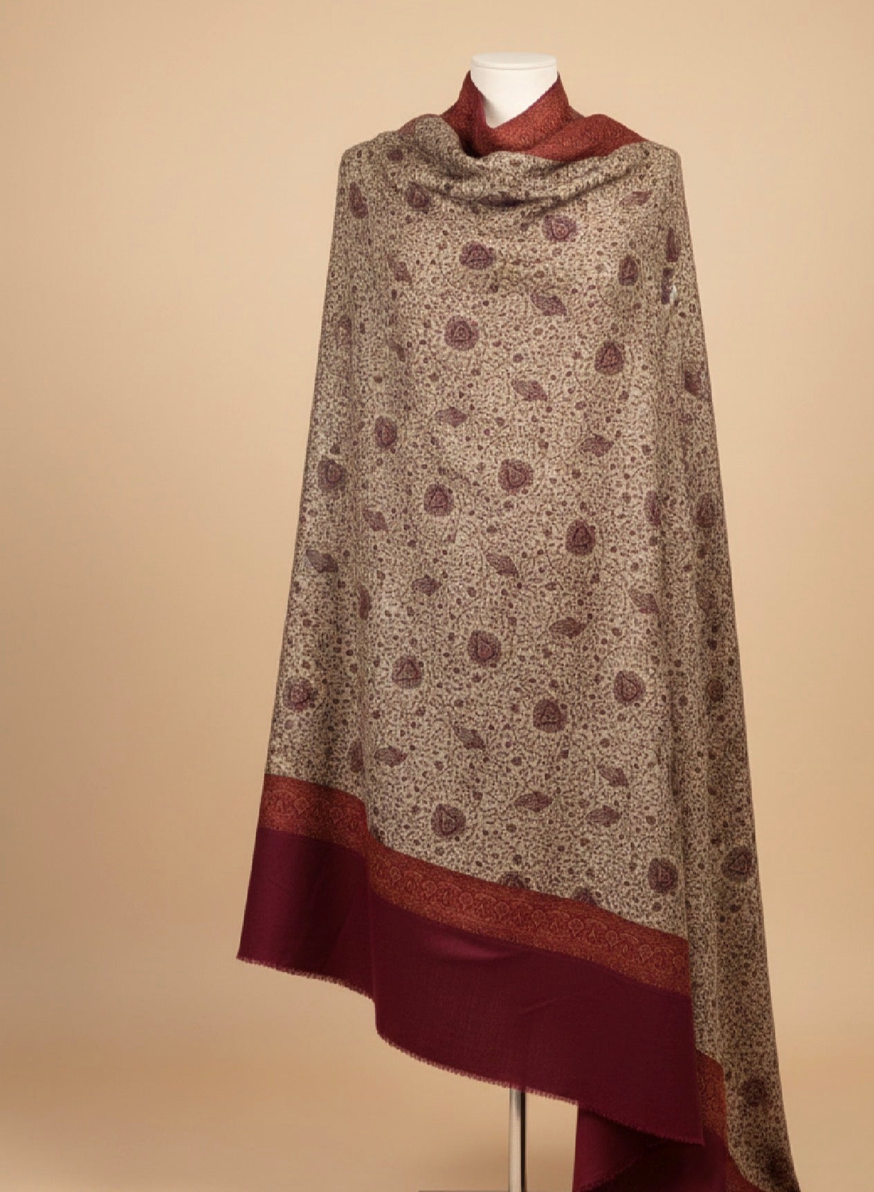 Classic Paisley Wool-Blend Shawl – Deep Red & Beige