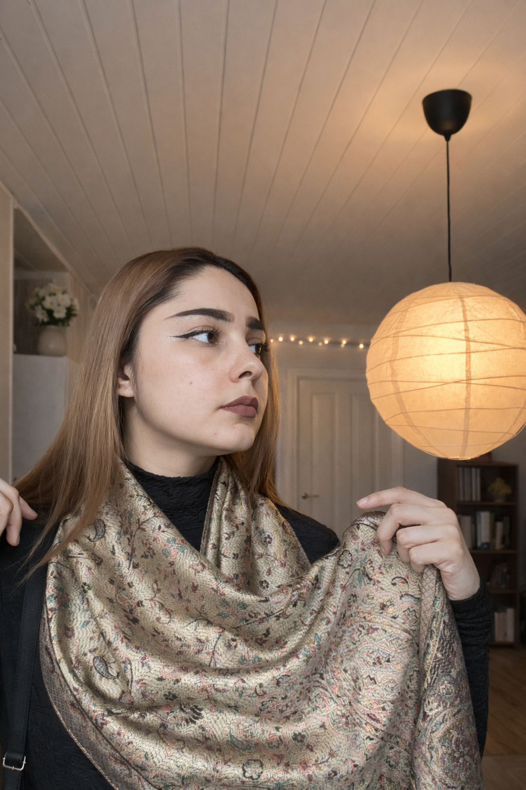 Ivory Blossom Jacquard Silk Scarf with Brooch