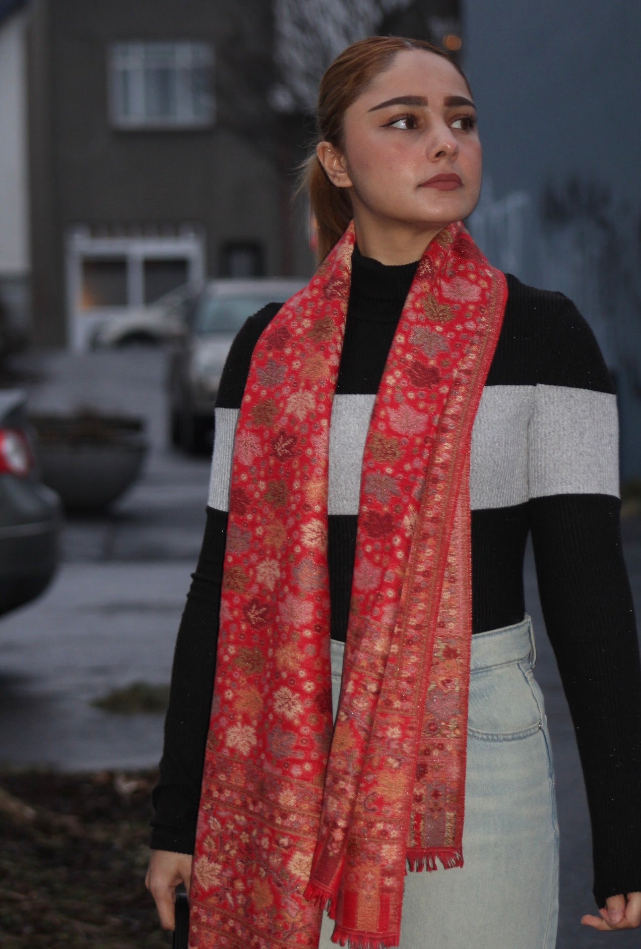 Rust Red & Gold Patterned Scarf Scarf / Light Shawl